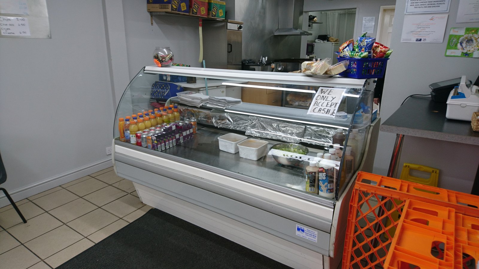 CATERING ASSISTANT, SMALL SANDWICH BAR